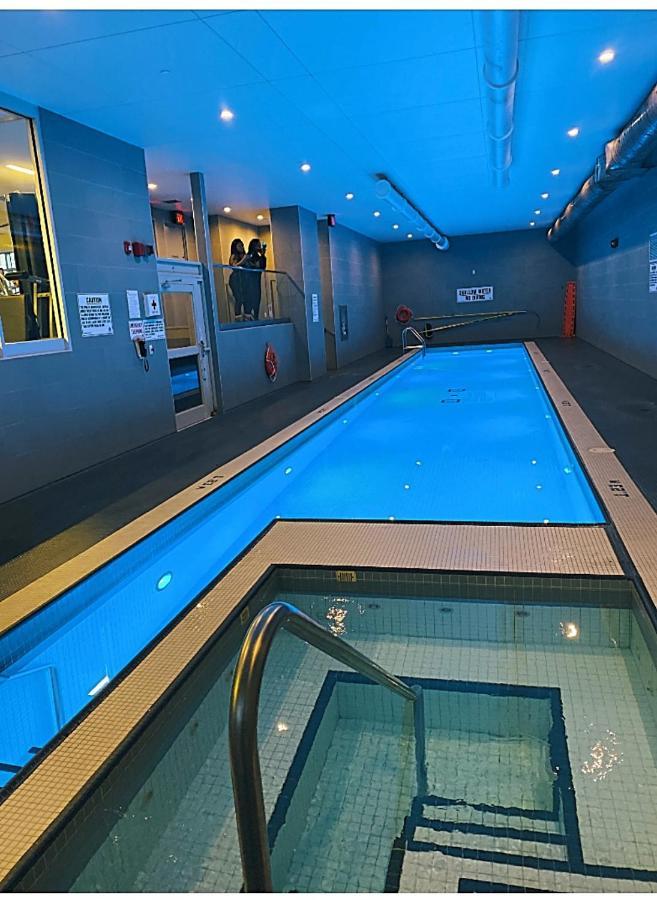 Luxurious Condo In The Center Of Downtown Toronto Esterno foto